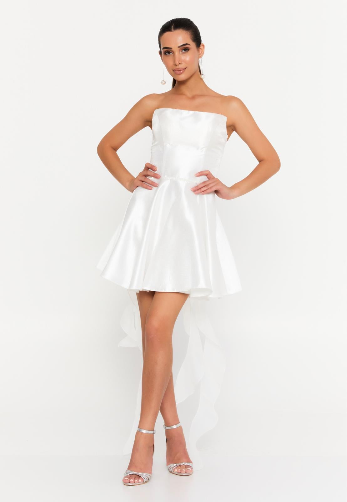 „Mirella – Schulterfreies High-Low Kleid in Weiß“