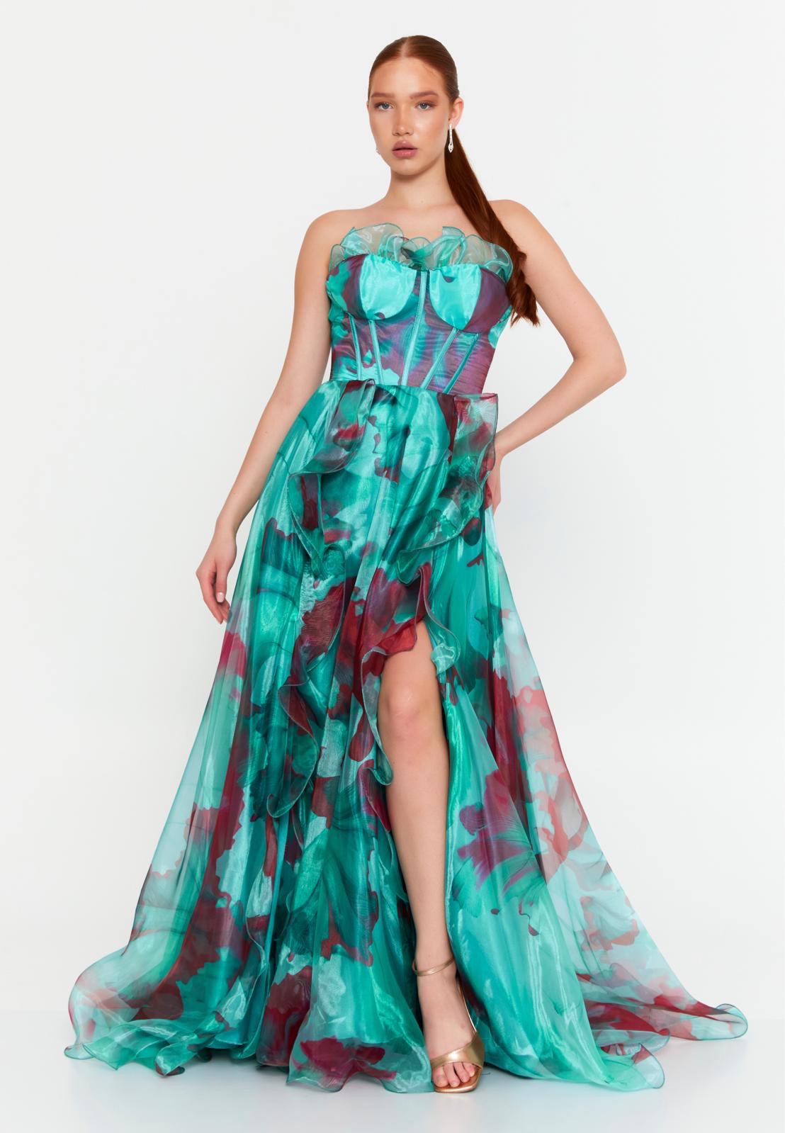 Emerald Bloom – Elegantes trägerloses Abendkleid